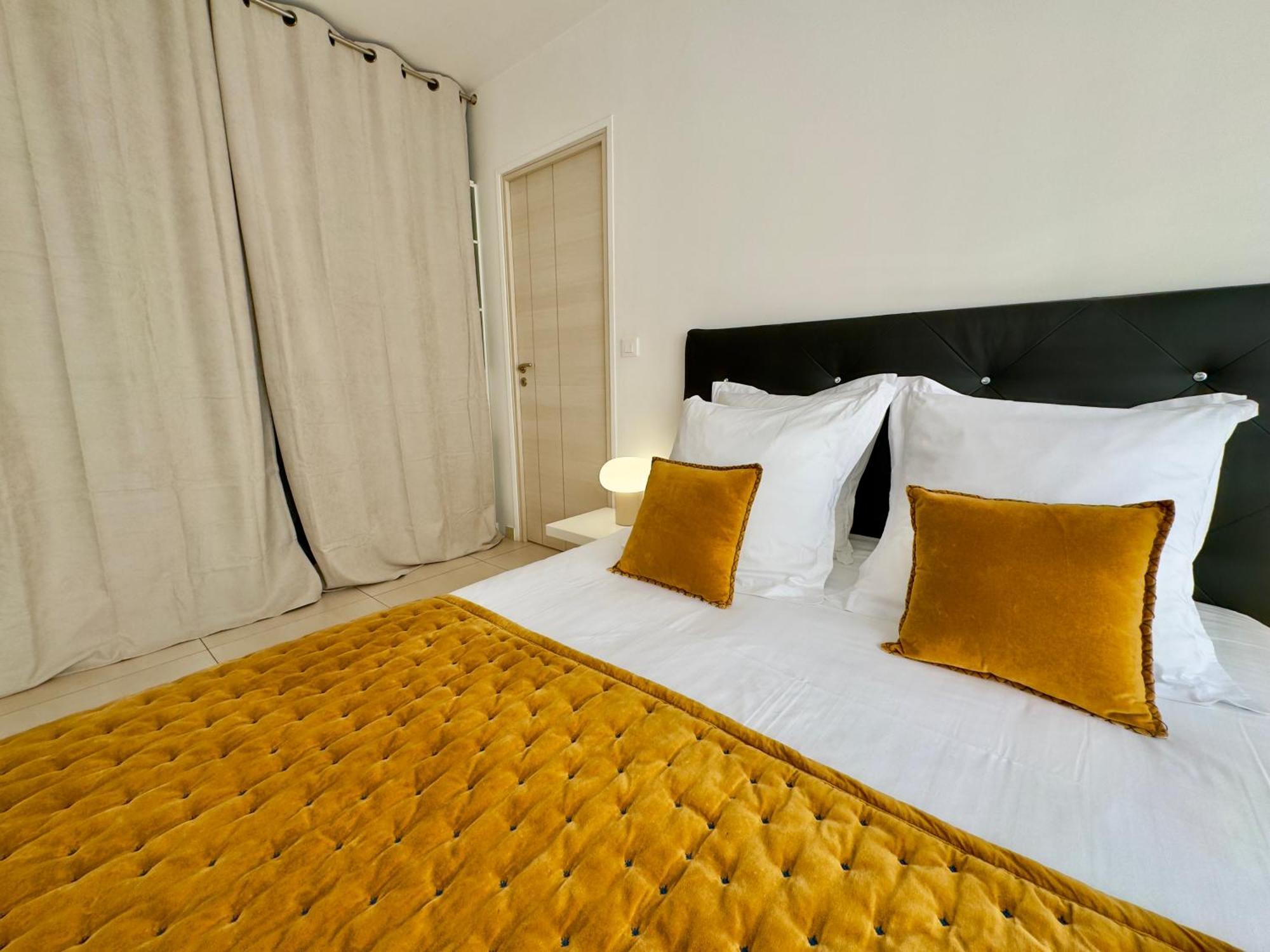 Superbe Appartement Avec Terrasse 1Mn Des Plages De La Croisette คานส์ ภายนอก รูปภาพ